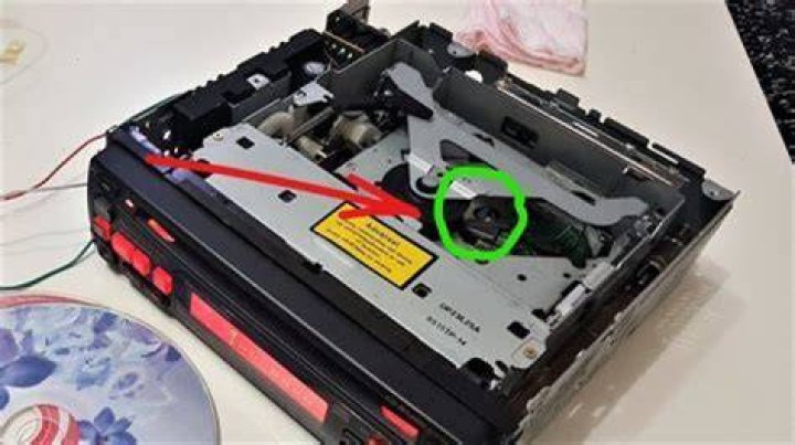 How do you fix CD player that Won t read CDs?