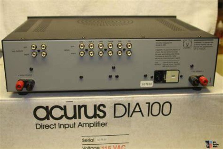 How does the Acurus Dia 100 integrated amplifier work?