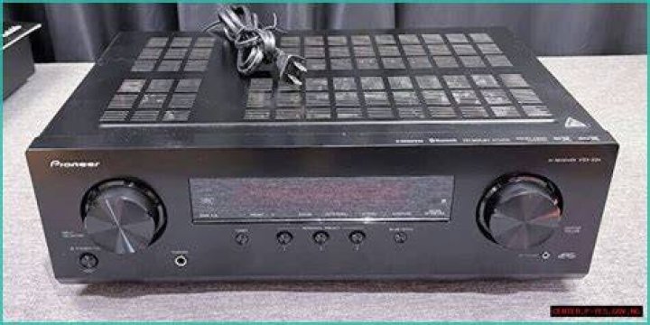 What kind of HDMI does the pioneer vsx-70 use?